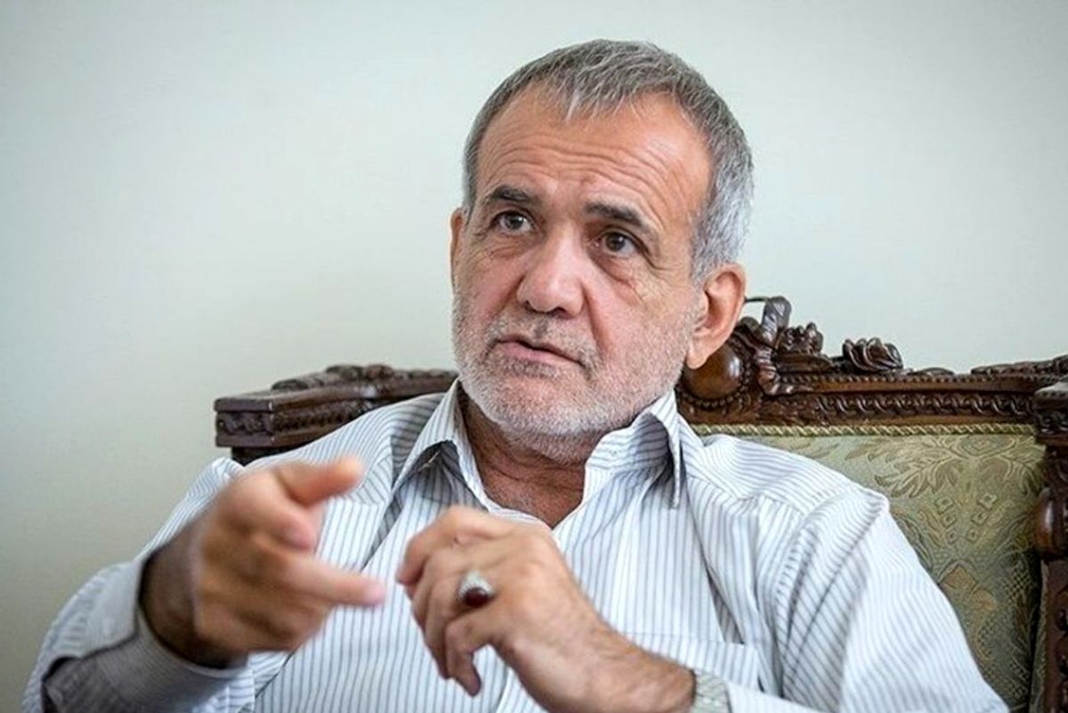ویدئو| پزشکیان در دیدار با سید حسن خمینی: اگر اختلافات در داخل را کنار نگذاریم به جایی نمی‌رسیم