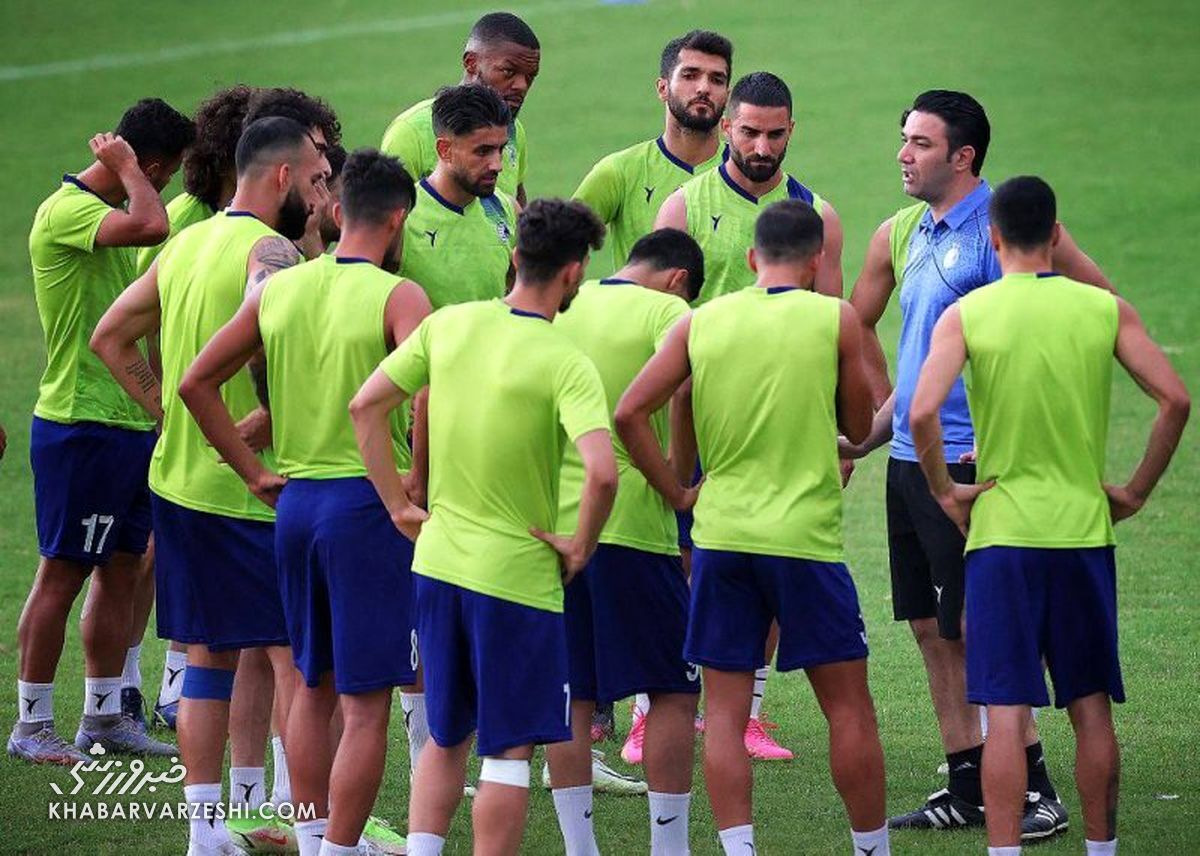 اولین تمرین استقلال با حضور ستارهها برگزار شد اولین تمرین استقلال با حضور ستارهها برگزار شد