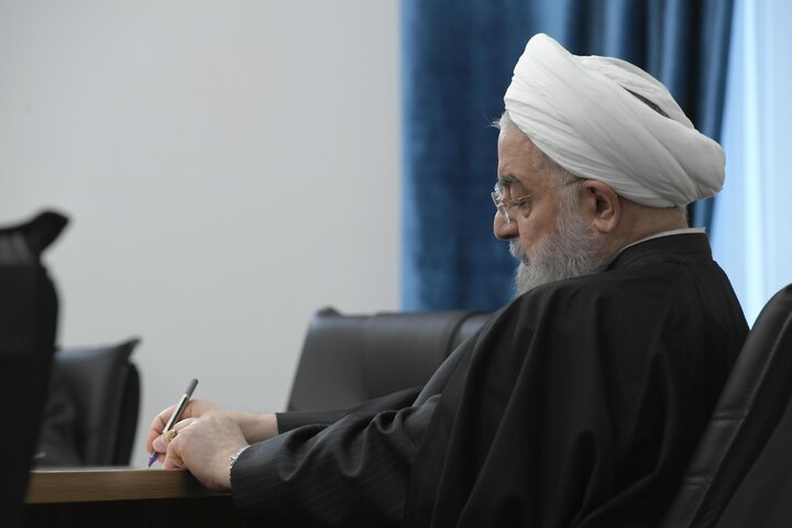روحانی بعد از پیروزی پزشکیان پیام صادر کرد
