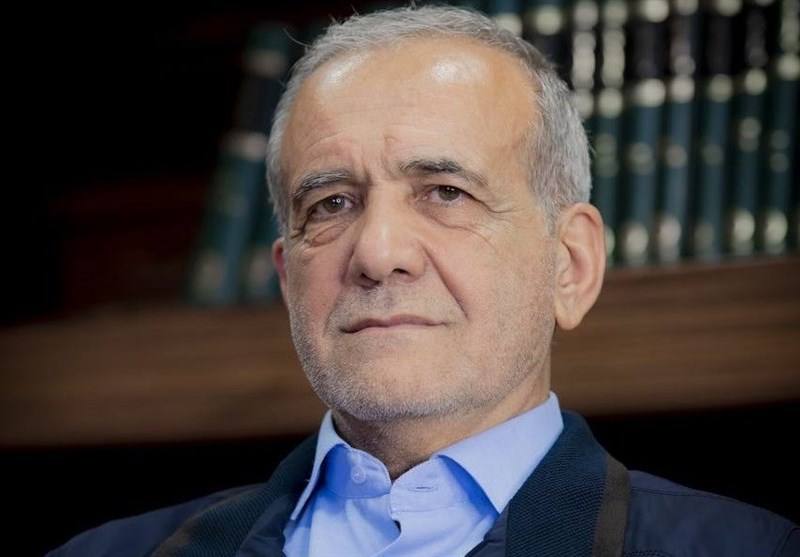 استقبال روزنامه اصولگرا از مسعود پزشکیان وایرال شد