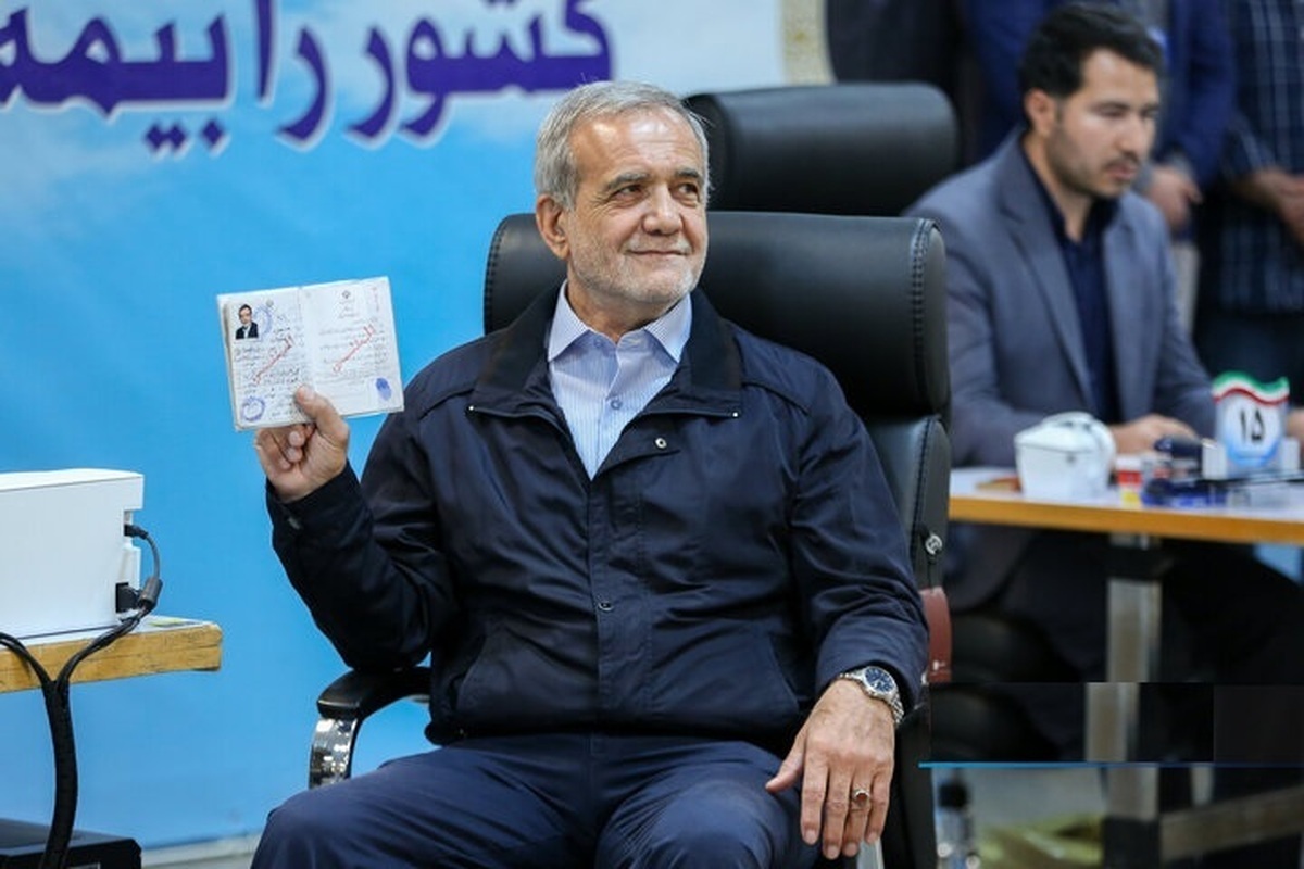 همه‌چیز درباره مسعود پزشکیان، رئیس دولت چهاردهم