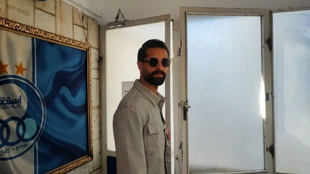 این عکس مدافع استقلال را به کمیته اخلاق کشاند این عکس مدافع استقلال را به کمیته اخلاق کشاند