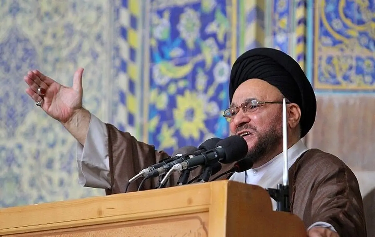 امام جمعه اصفهان: توجه داشته باشیم کشوری که چندین هزار شهید داده نمیتواند فرد ضدانقلاب را تحمل کند امام جمعه اصفهان: توجه داشته باشیم کشوری که چندین هزار شهید داده نمیتواند فرد ضدانقلاب را تحمل کند