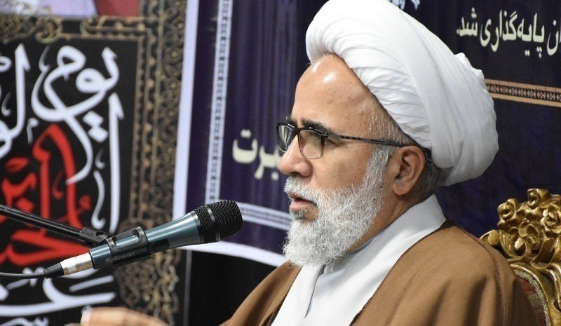 امام جمعه کرمانشاه: تضعیف رییسجمهور حرام است امام جمعه کرمانشاه: تضعیف رییسجمهور حرام است