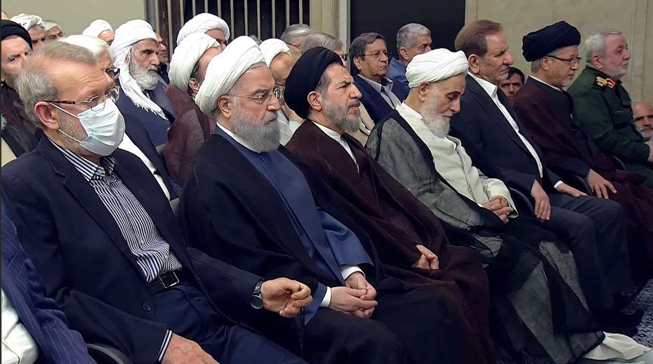 تصویر متفاوت از مسئولان ارشد نظام در دیدار با رهبر انقلاب را ببینید