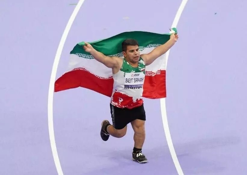 بیتسیاح طلایی شد اما بدون مدال بازگشت؛ آنها را به خدا سپردم +ویدئو بیتسیاح طلایی شد اما بدون مدال بازگشت؛ آنها را به خدا سپردم +ویدئو