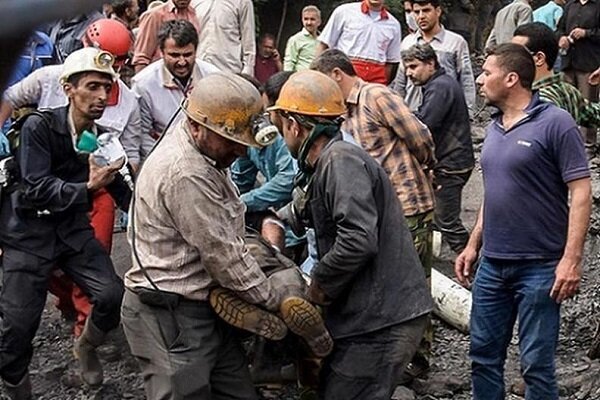 ۳ نفر از مسئولان در ارتباط با حادثه معدن مس سرچشمه بازداشت شدند ۳ نفر از مسئولان در ارتباط با حادثه معدن مس سرچشمه بازداشت شدند