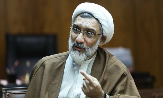 پورمحمدی درباره عملکرد پزشکیان چه گفت؟ +جزئیات