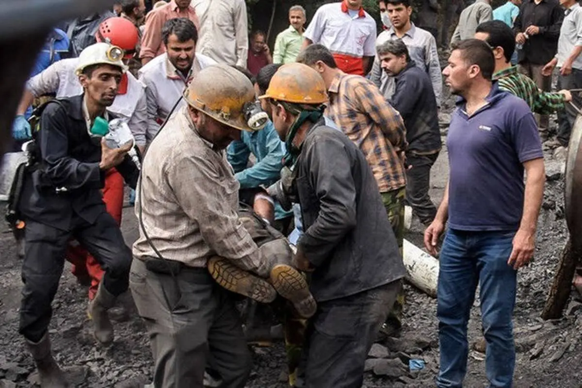 قصه زندگی کارگران با تحریمها تلختر شد! قصه زندگی کارگران با تحریمها تلختر شد!