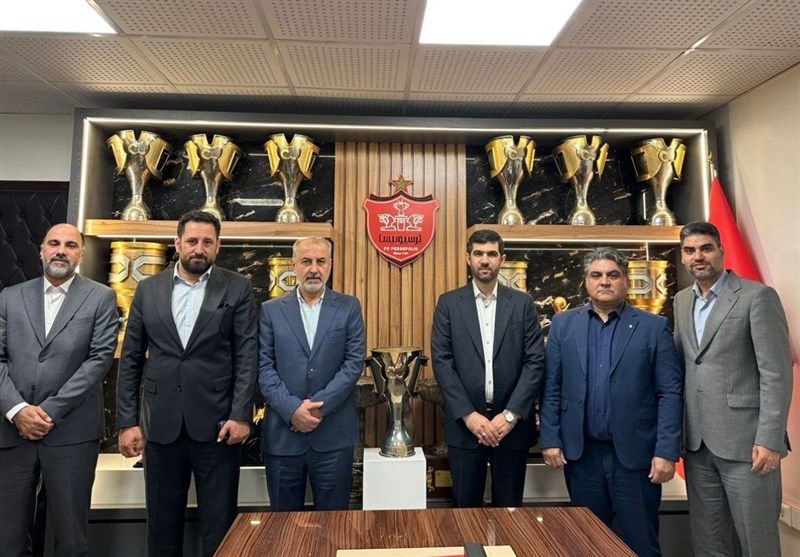 هیاتمدیره جدید پرسپولیس تکلیف درویش را مشخص کرد +عکس هیاتمدیره جدید پرسپولیس تکلیف درویش را مشخص کرد +عکس