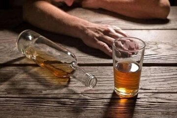 الکل تقلبی همچنان قربانی میگیرد! الکل تقلبی همچنان قربانی میگیرد!