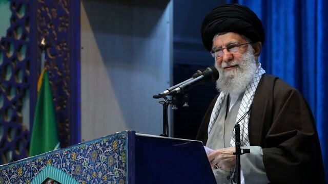 رهبر انقلاب: هیچ کس بر اساس هیچ منطقی حق ندارد به حزب الله لبنان اعتراض کند
