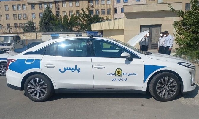 نسل جدید خودروهای برقی در اختیار پلیس ایران قرار گرفت +عکس
