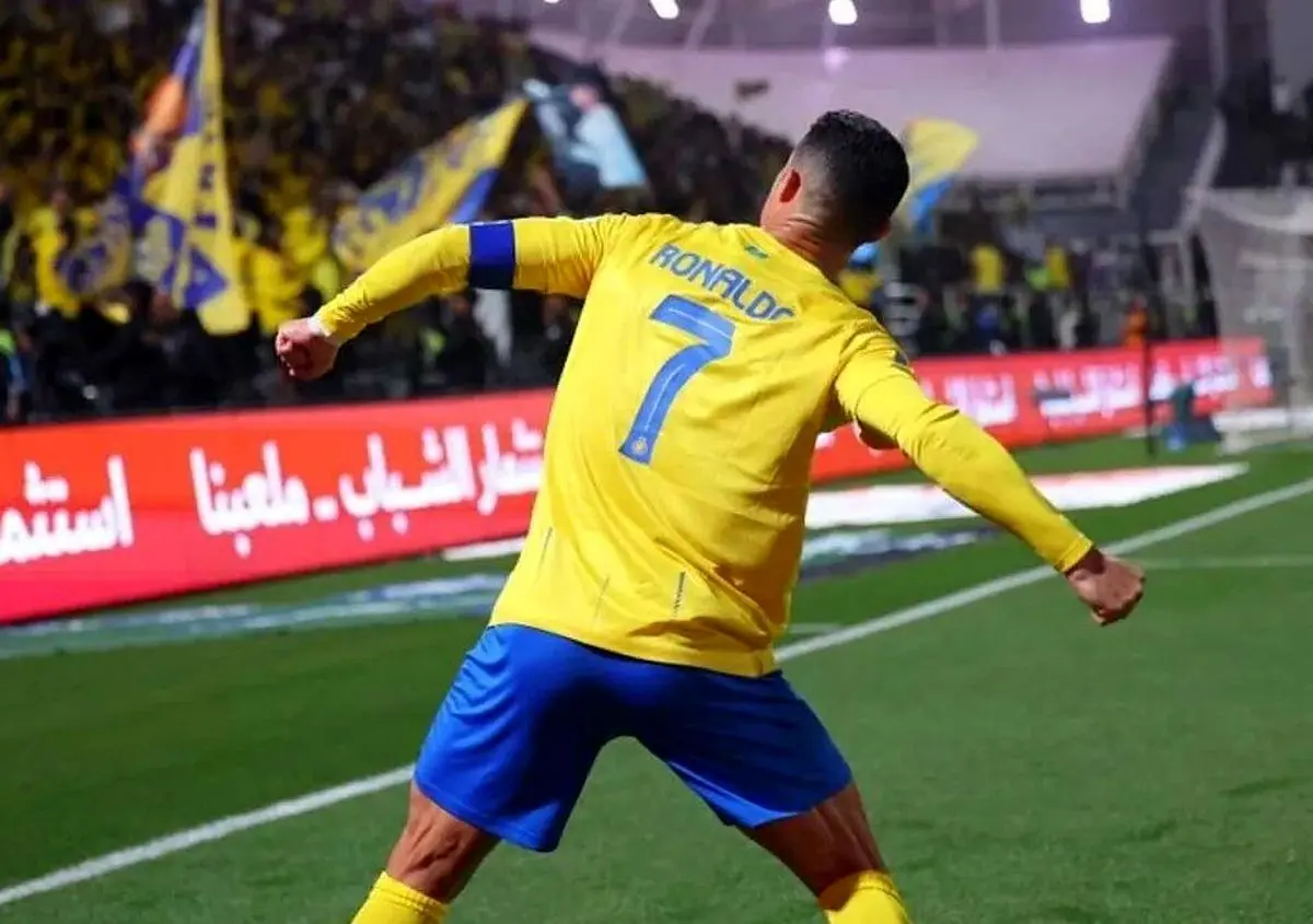 کمک ۷۵ میلیارد تومانی رونالدو به باشگاه استقلال کمک ۷۵ میلیارد تومانی رونالدو به باشگاه استقلال