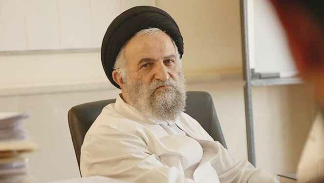 ناگفتههایی از اقامه نماز جمعه توسط رهبر انقلاب بعد از حمله موشکی ایران! ناگفتههایی از اقامه نماز جمعه توسط رهبر انقلاب بعد از حمله موشکی ایران!