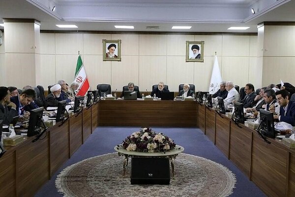 ایراد هیات عالی نظارت مجمع تشخیص؛ تصمیم خودرویی مجلس وتو شد ایراد هیات عالی نظارت مجمع تشخیص؛ تصمیم خودرویی مجلس وتو شد