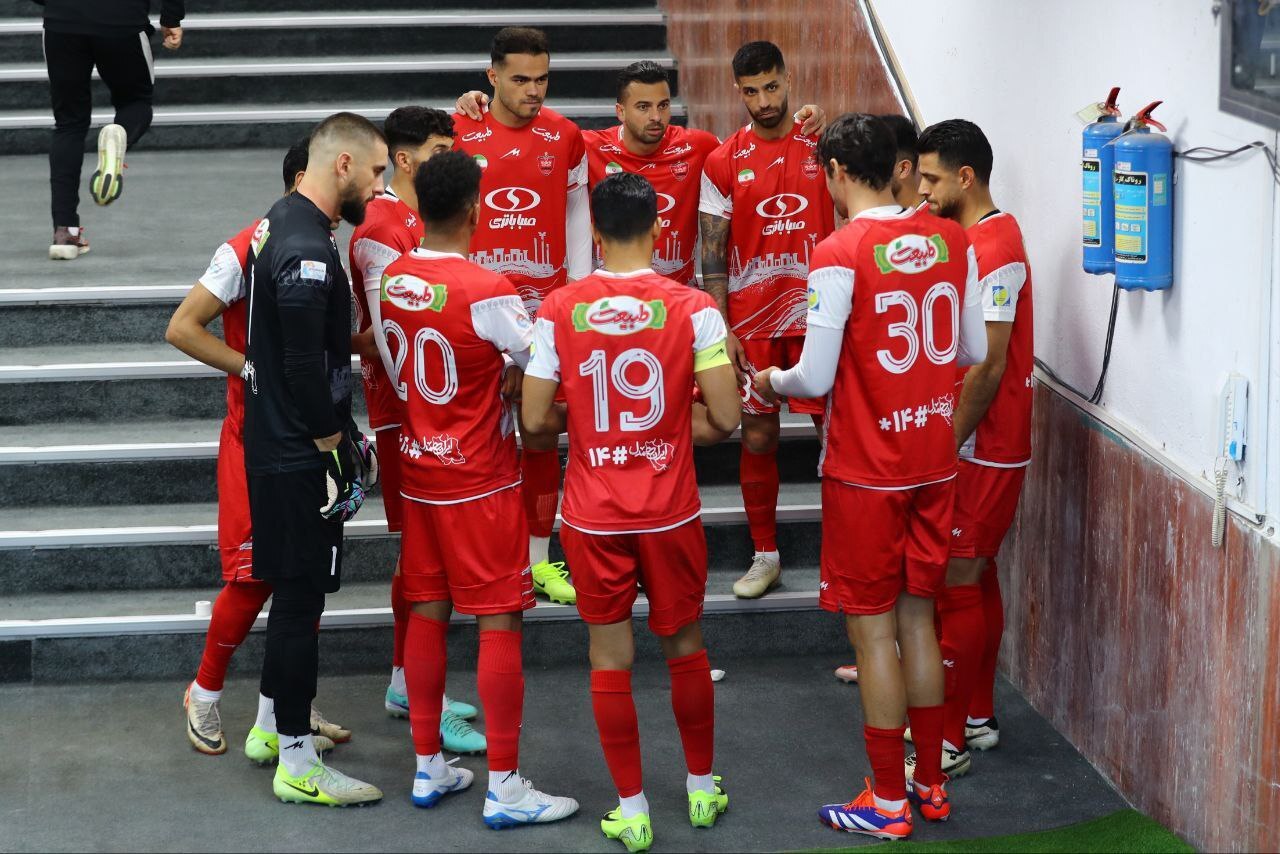 پرسپولیس صفر-۱ نساجی/ حال شاگردان گاریدو در لیگ و آسیا، همزمان خوب نمیشود پرسپولیس صفر-۱ نساجی/ حال شاگردان گاریدو در لیگ و آسیا، همزمان خوب نمیشود