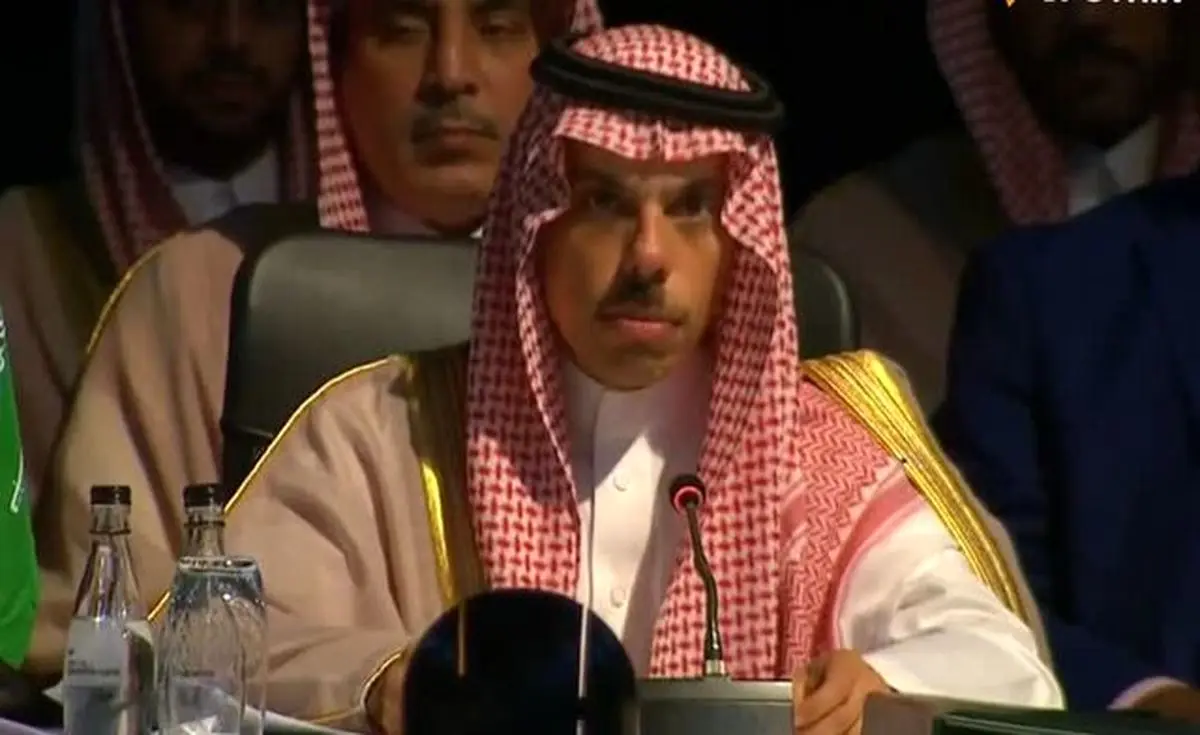 نخستین سفر «بن فرحان» به دمشق بعد از سقوط نظام اسد و دیدار با الجولانی نخستین سفر «بن فرحان» به دمشق بعد از سقوط نظام اسد و دیدار با الجولانی