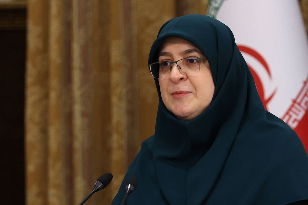 سخنگوی دولت تکلیف افزیش قیمت بنزین را مشخص کرد +ویدیو سخنگوی دولت تکلیف افزیش قیمت بنزین را مشخص کرد +ویدیو