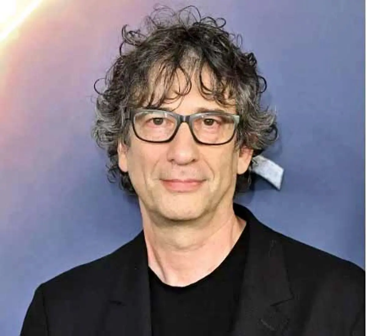 نویسنده معروف، آزارگر زنان بود! +عکس