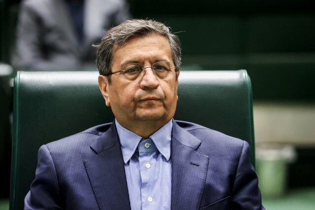 وزیر اقتصاد برکنار شد وزیر اقتصاد برکنار شد