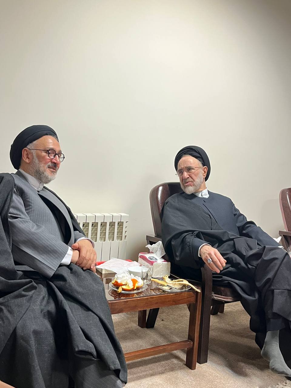 سیدمحمد خاتمی در یک جلسه با چهره‌های اصلاح‌طلب شرکت کرد +تصاویر