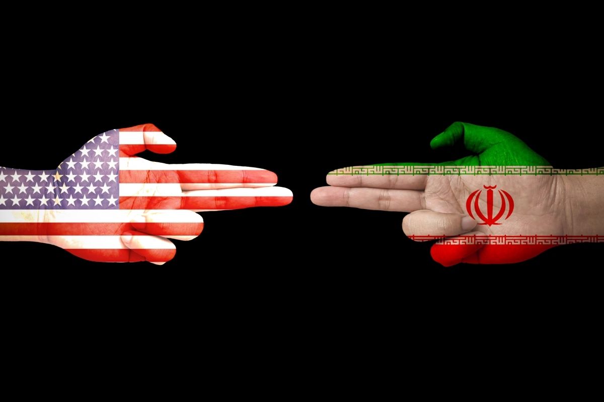 ادعای چهره مشهور آمریکایی: ترامپ در آستانه حمله به ایران است! ادعای چهره مشهور آمریکایی: ترامپ در آستانه حمله به ایران است!