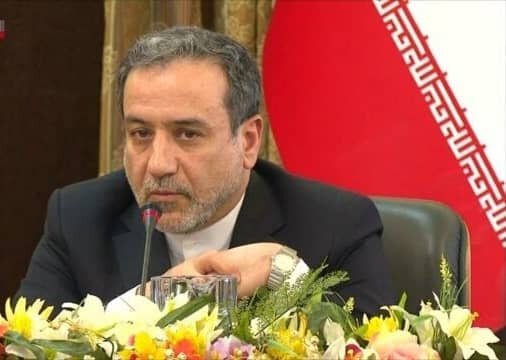 عراقچی و عارف برای یک نشست اضطراری عازم عربستان شدند عراقچی و عارف برای یک نشست اضطراری عازم عربستان شدند