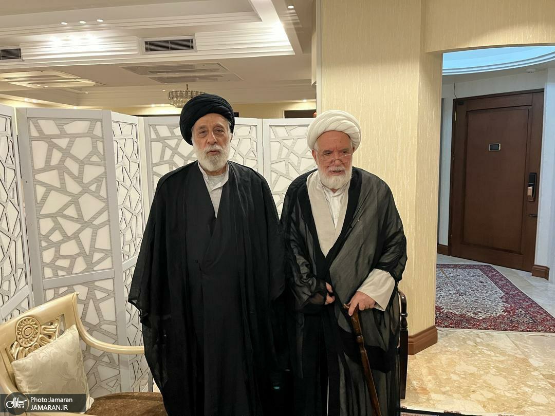 دیدار سیدهادی خامنهای و کروبی +عکس دیدار سیدهادی خامنهای و کروبی +عکس